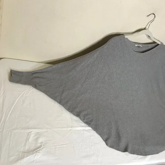 Vila Milano Sz XL Soft Cozy Batwing Sleeve Poncho Style Blouson Popover Sweater - Picture 3 of 11